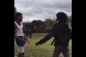 Dude fights with Belt 😱😅 Things get intense #fight #viral #shorts