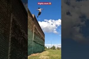 PEOPLE ARE AWESOME 😳🔥| insane parkour jump dangerously ⚠️gainer full stall body | #parkour #shorts