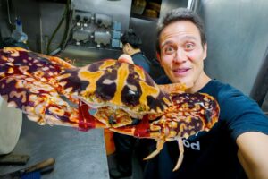 The Best Restaurant in Hong Kong!! $200 FLOWER CRAB You Don’t Want to Miss!