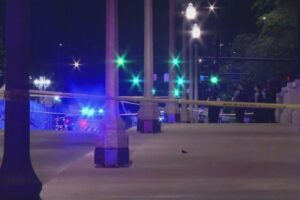 Over 30 people shot, 5 fatally, across Chicago in weekend violence
