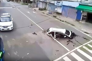 Tragic! Ultimate Near Miss Video Road Moments Filmed Seconds Before Disaster Went Horribly Wrong !