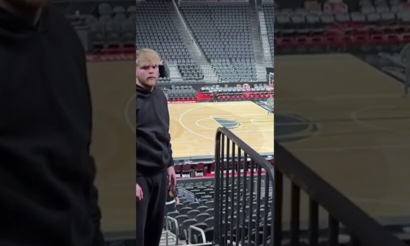 HE DIDN’T EVEN LOOK…