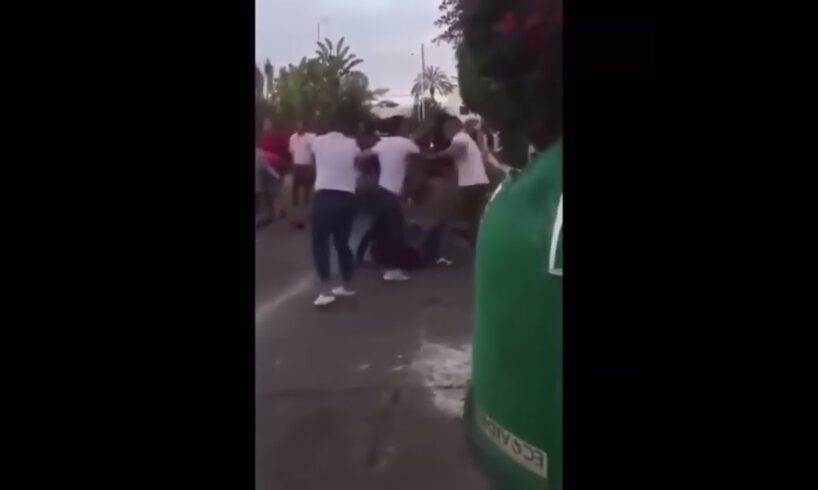 Epic Worker Street Fights: Crazy Compilation