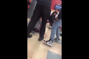 street fight compilation / Strett Fightt