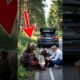 Conscientious man saves injured bear #animals #bear