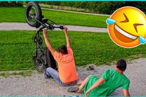 Best fails of the week 😂Fails #84 - People Being Idiots | 🤣 Try Not to Laugh - By Comedy Craze