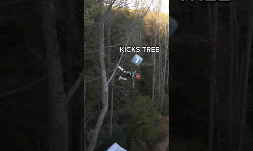 He kicked off a tree to save himself🤯