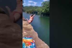 MOST PAINFULL FAILS of the week #20 😱 #funny #hilariousfails #trynottolaugh #fails