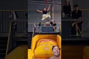 #00146#bungeejump😅#skydiving amazing  jump #travel#bungee#bungeejumping#bungeeworkout