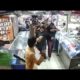 Extreme Fight in Saddar Mobile Market #karachi #pakistan