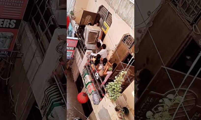 Fight Between Neighbours On Cooler Funny | Gangster Padosi| Mujhe kyun Toda?😂😂😭 #faridabad #haryana