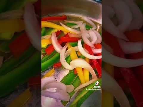 Best ever food review show gordon ramsay likes the food too 😇 subscribe for more easy meal plan
