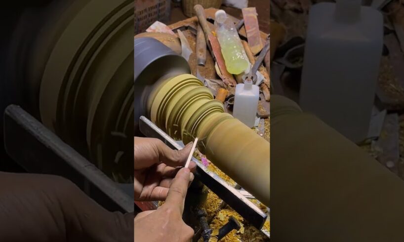 Woodturning – I Transformed This Wood Into Something Awesome!