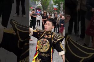 When young people begin to promote traditional culture! #chineseclassicaldance #chinesedancer