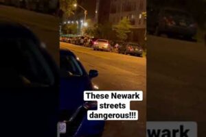 Newark street fight #newark #jersey #hitsndrun (old to me new to you .) #chill #comment #viral #see