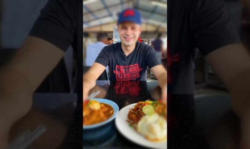 how much youtube pays the food ranger for 1,120,000,000 views