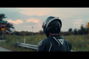 BMW S1000RR | SUNSET RIDE - 4K