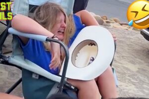 Best Fails of the Week #34 | Hilarious People's Life 🤣🤣 TRY NOT TO LAUGH 😂
