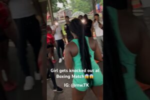 Girl gets knocked out at Boxing Match😱😱!