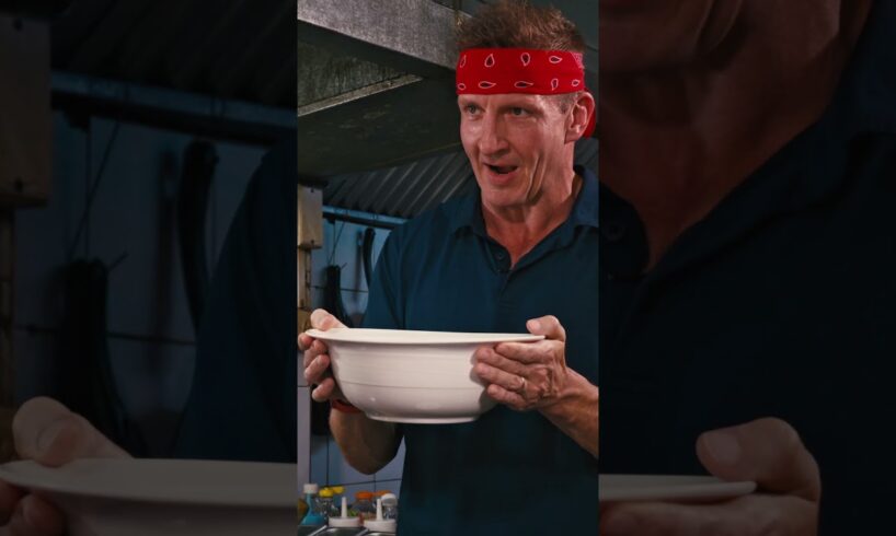I ate Thailand’s SPICIEST NOODLES!!