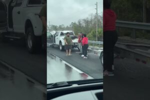 Unexpected boat crushes vehicle on roadside in Florida, USA