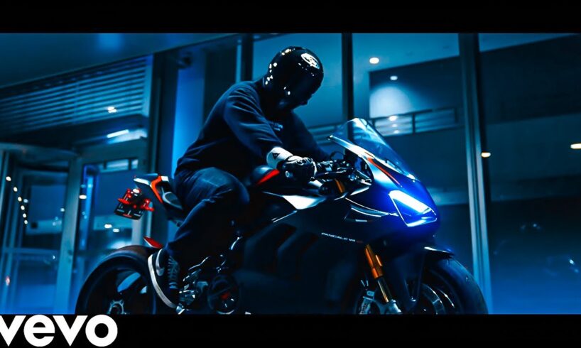 Night Love - LOOK MOM I CAN FLY (feat. FlicksByMako & DARK SQUAD 43)