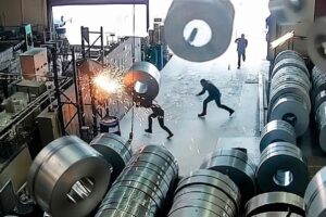 60 Heavy Equipment Fails That Hit Different