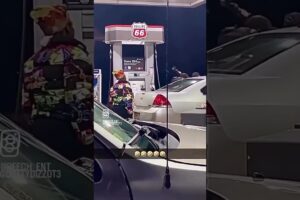 Fighting over gas is crazy !! 😂 😂 #hoodfights #gasstationwars #viralreels  #trending #funny