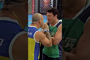 This UFC Champ LAUGHS In Street Fights 🤣🥊