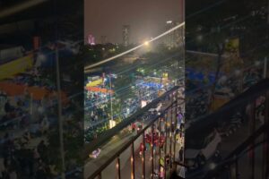 People are gathering for fireworks in Hanoi tonight at 20:10