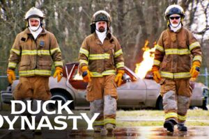 The Robertsons Tackle New JOBS & Epic ROAD TRIPS | Duck Dynasty