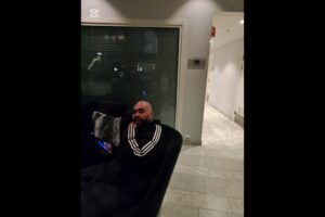 📽️ "Vlogs are awesome because they let you connect with people on a personal level.