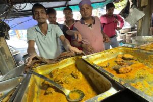 It's A Office Time Lunch in Kolkata | Cheap & Best Indian Street Food
