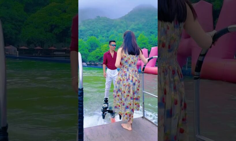 This water sport is completely art, it's so beautiful! #flyboard #extremesports #watersport #artist