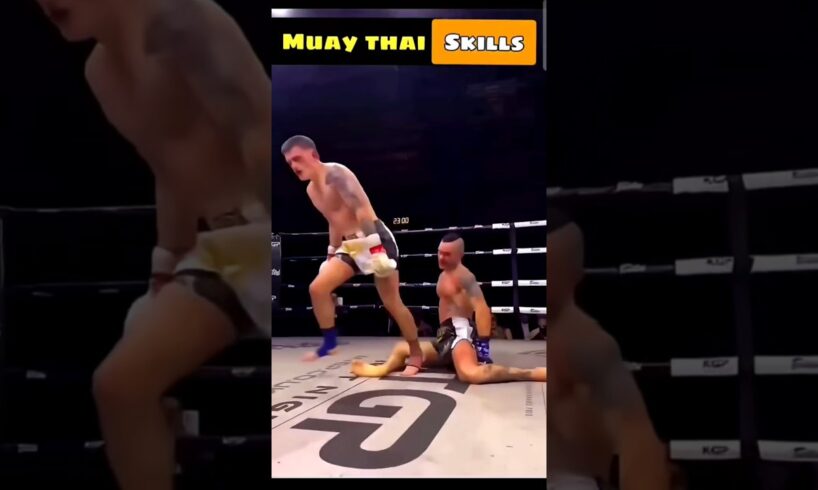 learn Street fighting skills #muaythai #streetdefence #mma #martialarts #viralvideo #shortsfeed