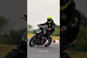 Power of Ktm Duke 390⚡️🥵 #duke390 #ktm #ktmduke #shorts