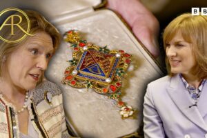 Historic Objects Linked to Britain’s Most Courageous Women | Antiques Roadshow UK