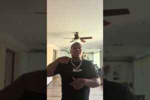 J hood on Crip Mac neck! #drama #fights #helpmemakethismakesense #lamarkmoore #shortsfeed part5