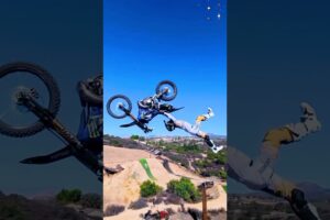 Motorcycle stunt show🏍️#USA #motorcycle #stunt #extreme #sports