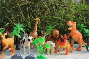 💦 Mud Bath Fun! Wild Animals Get Clean and Play in the Park  Kids Learning Video