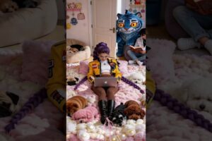 Rumi and Jinu dance with cute puppies.#cuteanimals #puppies #kpop