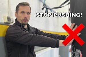 Trapped Against a Wall? The 2-Second Street Fight Escape