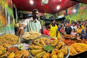 বাবা মারা যাওয়ার পর দুই যমজ ভাই মিলে দোকান চালাচ্ছেন | Street Food India