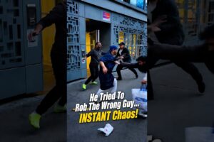 Street Robbery Turns Into Brutal Fight!#boxing #martialarts #knockout #selfdefense #fighter #usa
