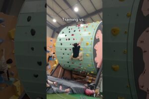 The things you have to do to reach the final goal... 💪📹: crew_climb #OlympicQualifierSeries