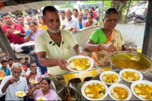 700-800 Soft Idlis Sold Daily | Famous Jagaddal Golghar Park South Indian Food Stall | Street Tiffin