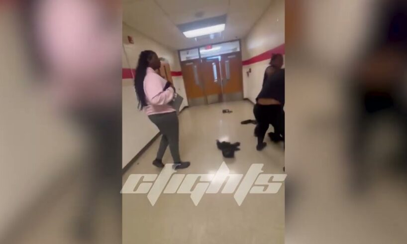 No Weak Fights (Hood Girl Fight)