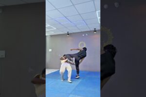 How to Protect Yourself in a Street Fight! 💥⚡️ #SelfDefense #StreetFight #MartialArts #TonyJaa #uk