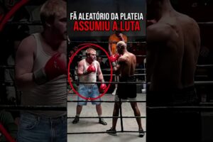 Um cara aleatório da plateia foi chamado para lutar e foi insano 🏟🔥