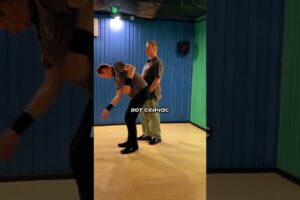 ❗Уход при защите от ножа || Система НЕВОД #невод #стёпырев #самооборона